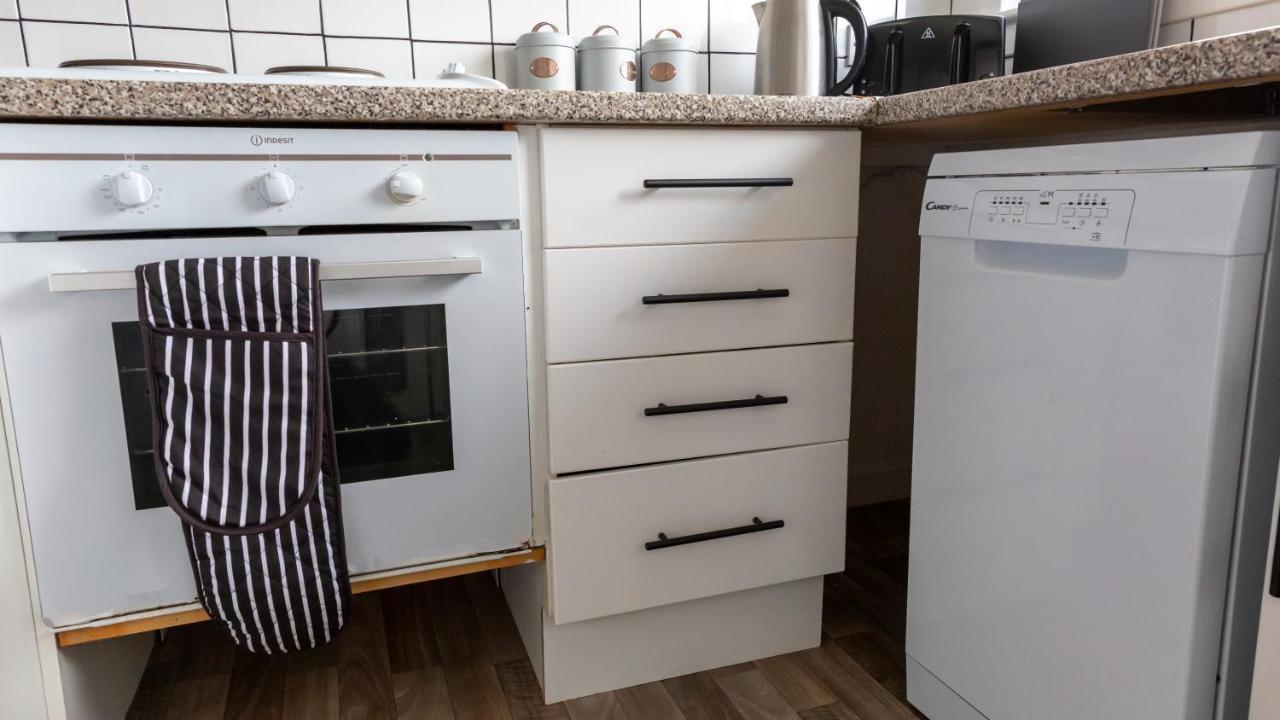 פורט ויליאם Loch & Hill View Apartment מראה חיצוני תמונה
